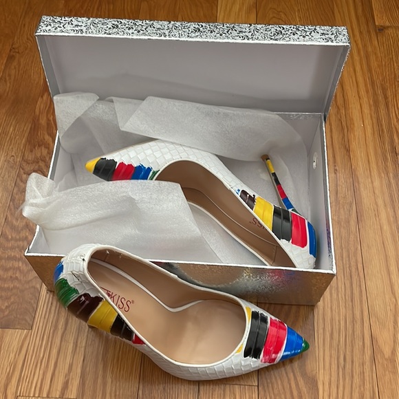 Women colorful pumps - Picture 2 of 3